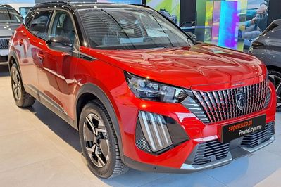 Peugeot 2008 PureTech mHEV GT e-DCS6