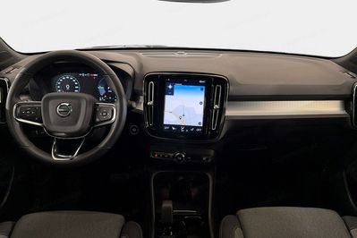 Volvo XC40 T5 Plug-In Hybrid Plus Bright aut