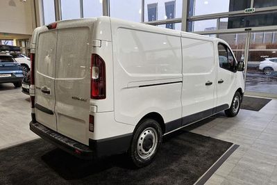 Renault Trafic L2H1 Extra AT9