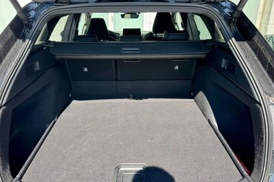 Toyota Corolla Style 1.8 Hybrid