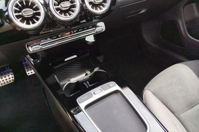 Mercedes CLA Shooting Brake 220 d 4MATIC AMG Line