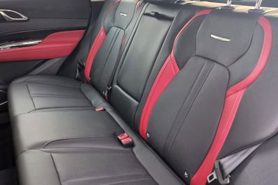 Hongqi HS3 1.5T FWD