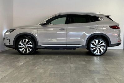 BYD Seal U DM-i  Design AWD