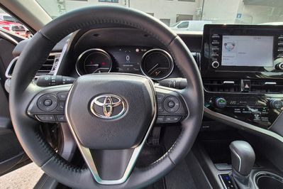 Toyota Camry 2.5 Hybrid Comfort