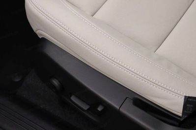 Volvo XC40 B3 Ultra Dark