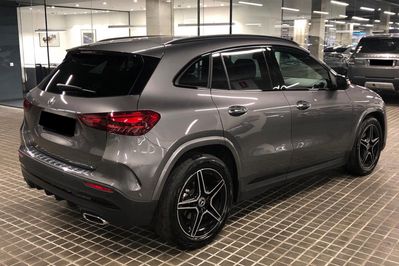 Mercedes GLA 200 AMG Line