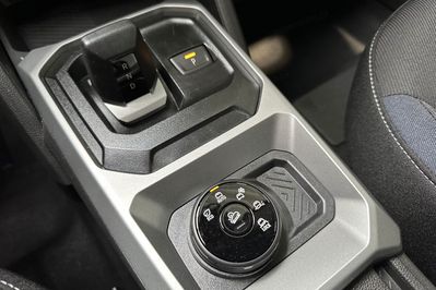 Dacia Duster Expression 1.2 TCe Hybrid-G 4x4 LPG