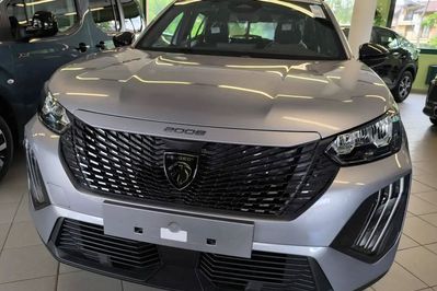 Peugeot 2008 Edition e-DCS6 PureTech mHEV