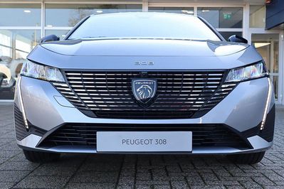 Peugeot 308 Allure e-DCS6 1.2 mHEV