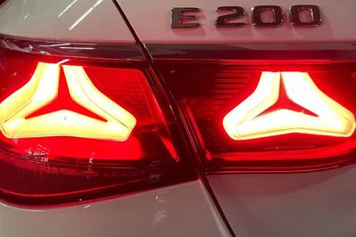 Mercedes Klasa E 200 4-Matic AMG