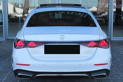 Mercedes Klasa E 200  4-Matic AMG
