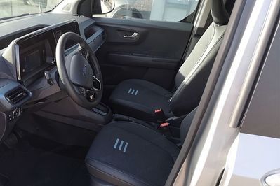 Ford Tourneo Courier Active A7