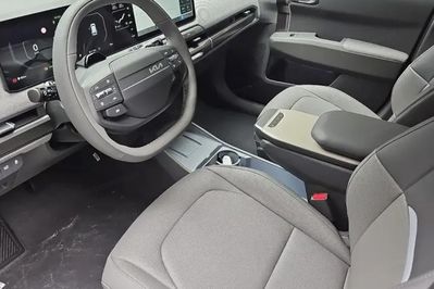 Kia EV3 81.4kWh Earth