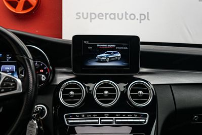 Mercedes Klasa C C 300 2.0  9G-TRONIC