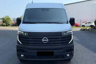 Nissan Interstar L3H2 Business
