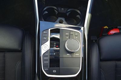 BMW Seria 3 320d xDrive mHEV aut