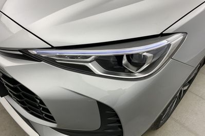 MG ZS Exclusive 1.5 Hybrid+ AT