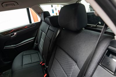 Mercedes Klasa E 200