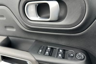 Citroen C5 Aircross Feel 1.2 PureTech EAT8