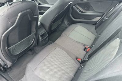 BMW Seria 1 118i Advantage