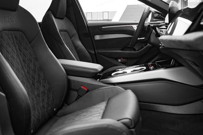 Audi A6 TFSI S line Avant