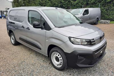 Peugeot Partner Van Long L2H1 EAT8