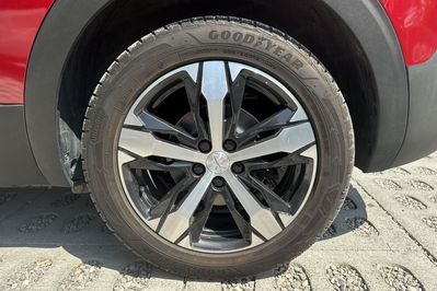 Peugeot 5008 GT Pack 1.6 PureTech  S&S EAT8