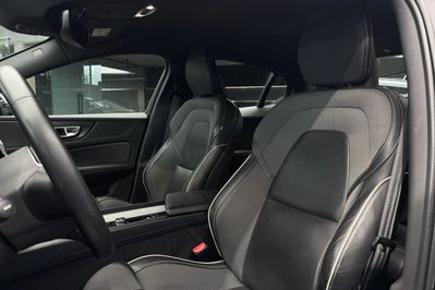 Volvo S60 B5 B R-Design