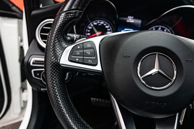 Mercedes Klasa C C 300 2.0  9G-TRONIC