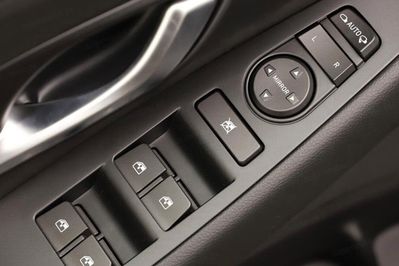 Hyundai i30 1.5 T-GDI 48V Smart DCT