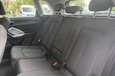 Audi Q3 35 TFSI S-Line