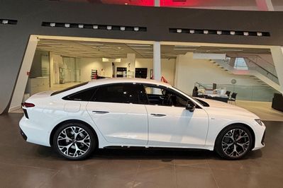 Audi A6 e-Hybrid quattro S line