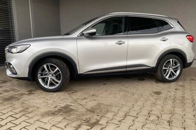 MG HS 1.5 T-GDI Luxury DCT