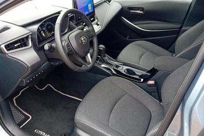 Toyota Corolla 1.8 Hybrid Style