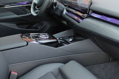 BMW Seria 5 530e