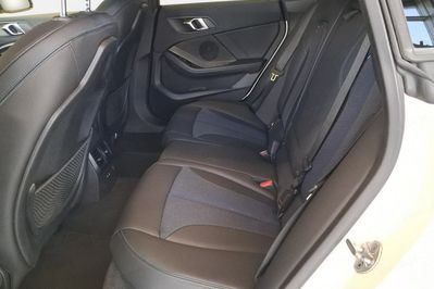 BMW Seria 2 218i M Sport