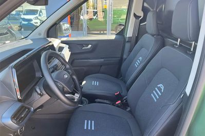 Ford Transit Courier L1H1 Active