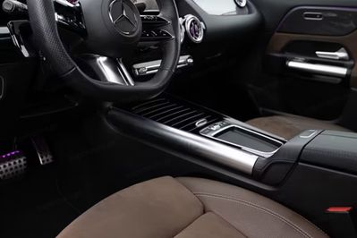 Mercedes GLA 220  4-Matic AMG Line