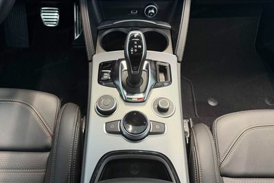 Alfa Romeo Stelvio Turbo Intensa Q4