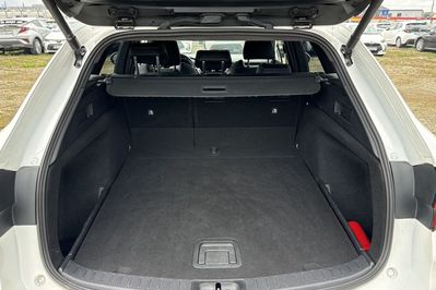 Toyota Corolla 1.8 Hybrid Style