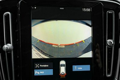 Volvo XC40 T3 Momentum Pro