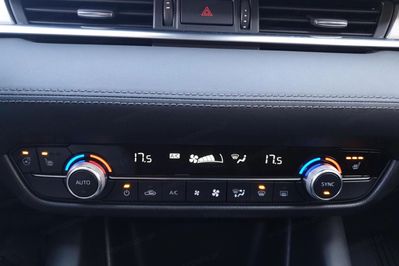 Mazda 6 2.0 Center-Line aut