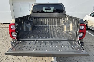 Toyota HiLux Executive D-4D mHEV Double Cab 4x4 aut