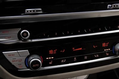 BMW X3 xDrive30e Luxury Line