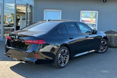 BMW Seria 5 550e xDrive M Sport