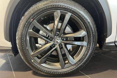 Lexus NX 350h Prestige 2.5 Hybrid AWD