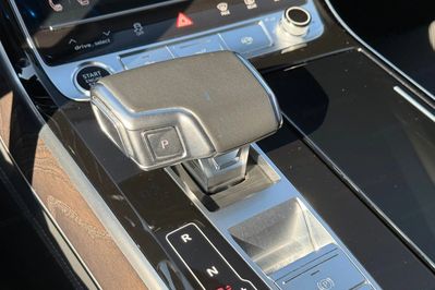 Audi A8 50 TDI quattro