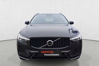 Volvo XC60 B5 B AWD Plus Dark