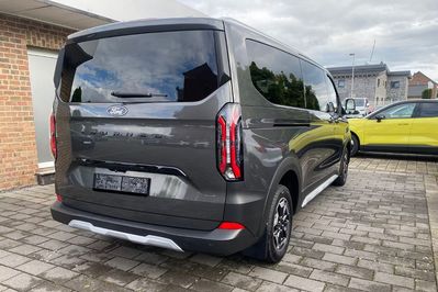 Ford Tourneo Custom 320 L2H1 Active A8 AWD