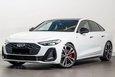 Audi A5 e-Hybrid quattro